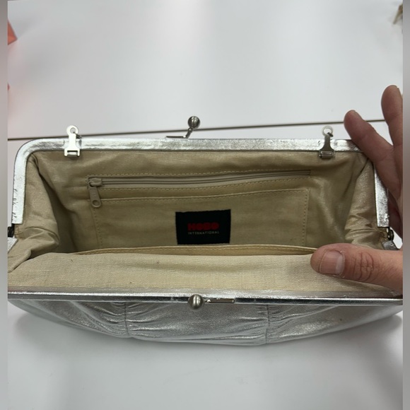 Hobo Silver Leather Clutch Bag with Chain - Picture 5 of 5